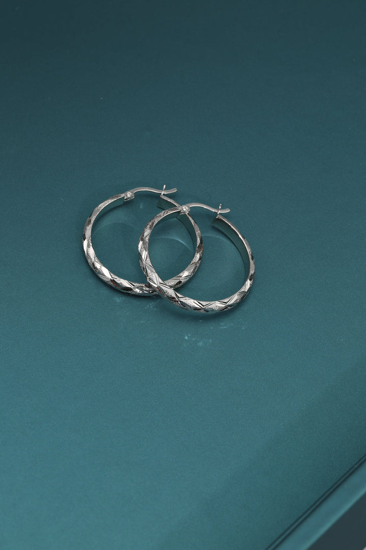 925 Sterling Silver Diamond Cut X Pattern Round Hoops
