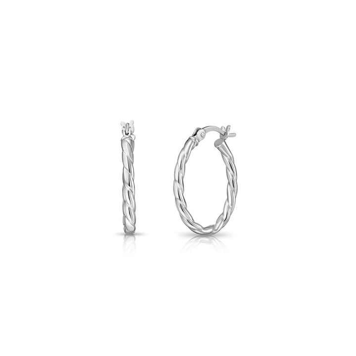 Shiny Twisted Oval Hoop Earrings in 925 Sterling Silver